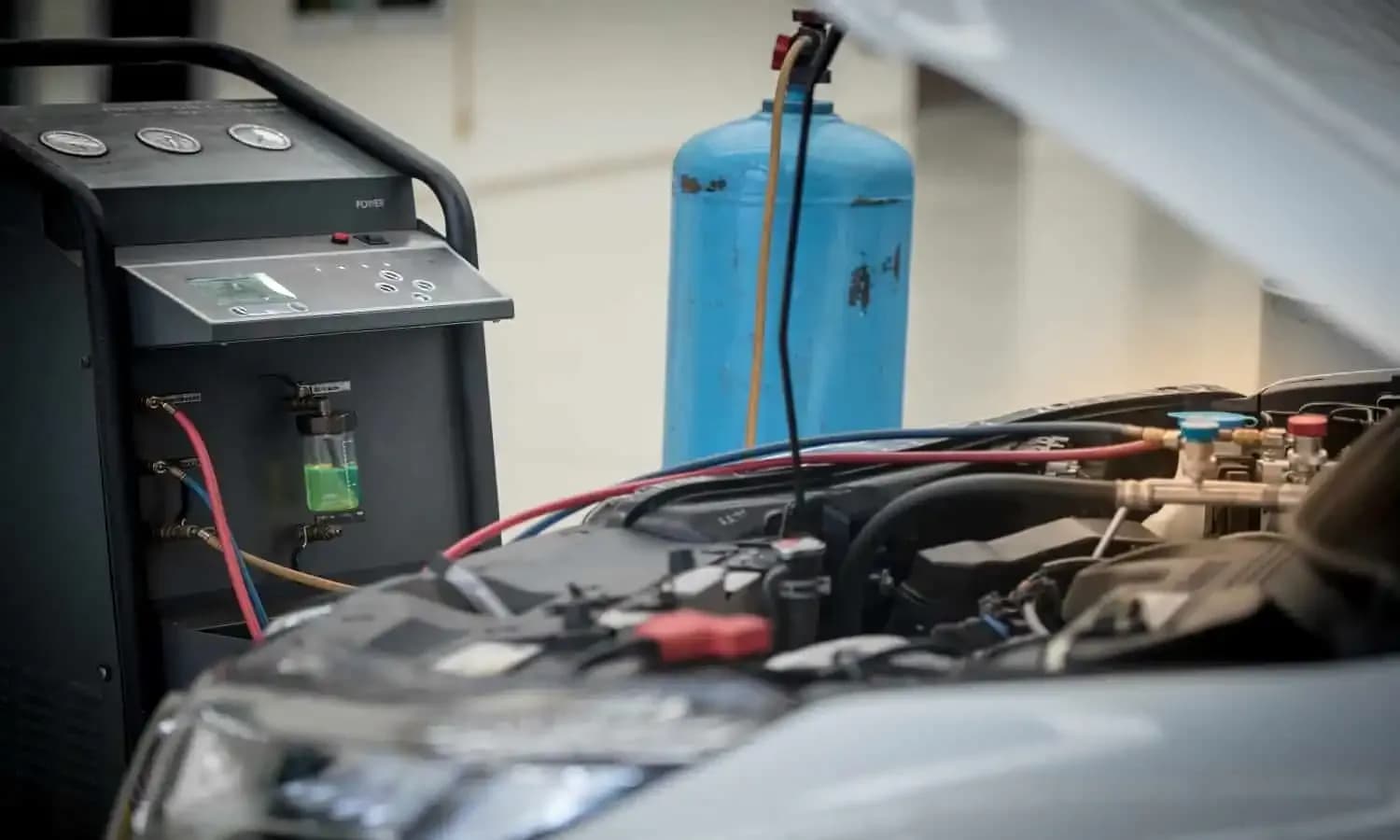 Car AC repair gallery image 4