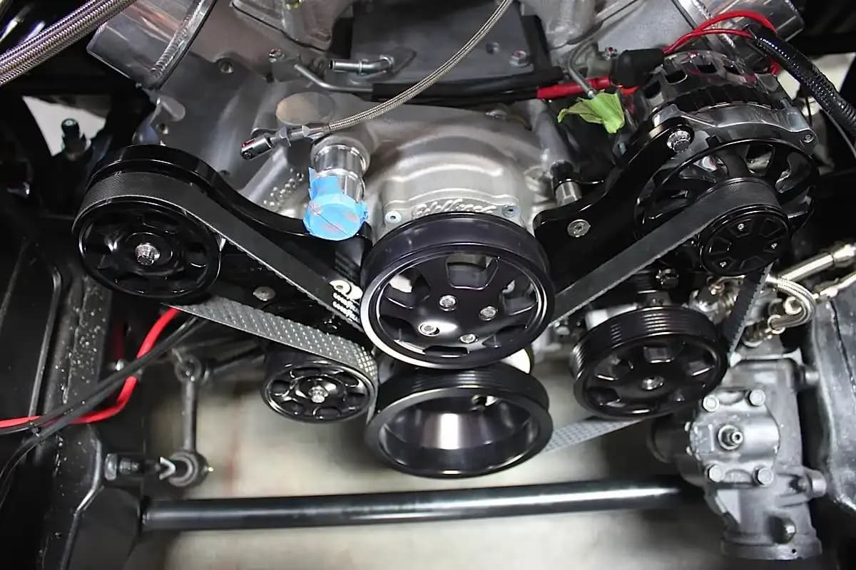 Timing belt replacement gallery image 6